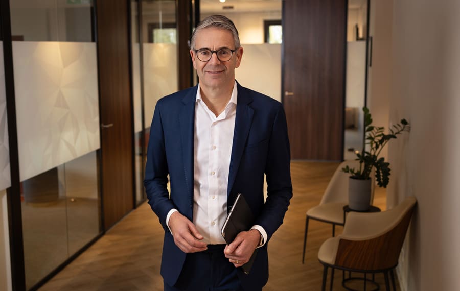 Teunis landscape 900x570