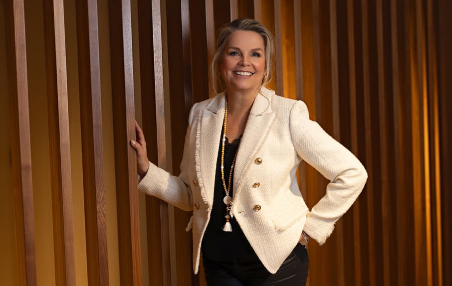 Aukje landscape 900x570