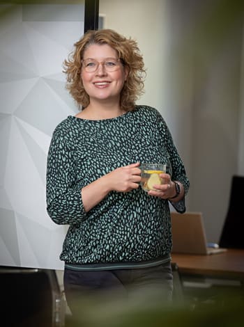 Femke portrait 350x470